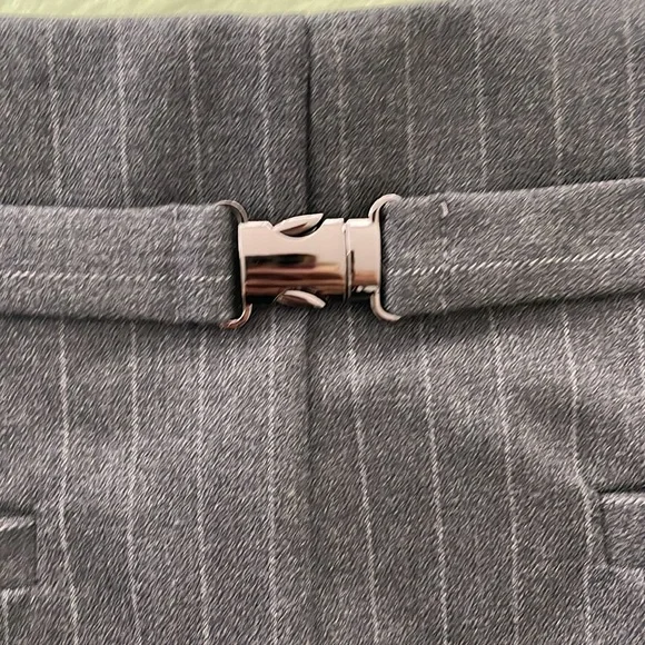 NWT Moon River Pinstripe Suit Skirt Size Small - Picture 8 of 11